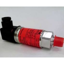 Danfoss 060G2103 Pressure Transmitter AKS 33