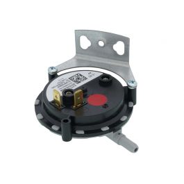 Amana-Goodman 0130F00507 SPST Pressure Switch -0.8" WC