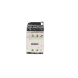 York 024-34300-000 3-Pole Contactor 12A 600V