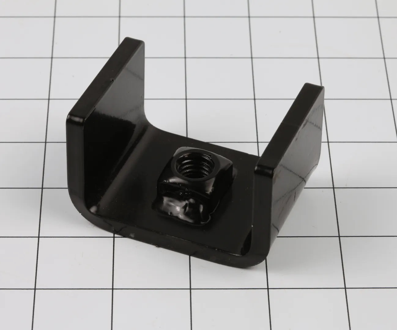 JLG Part # 1001118133 – Weld Tank Mount Bracket | Fits JLG 600AJ HC3 / 800AJ HC3