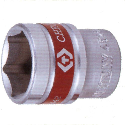 King Tony 1/2" x 1" Chrome Socket 6-Points