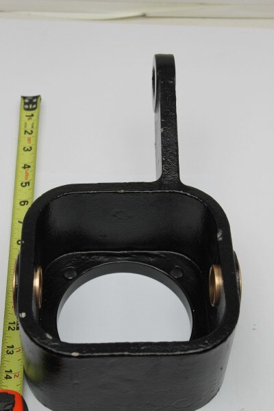 Genie Part # 52390GT – Steer Yoke Assembly