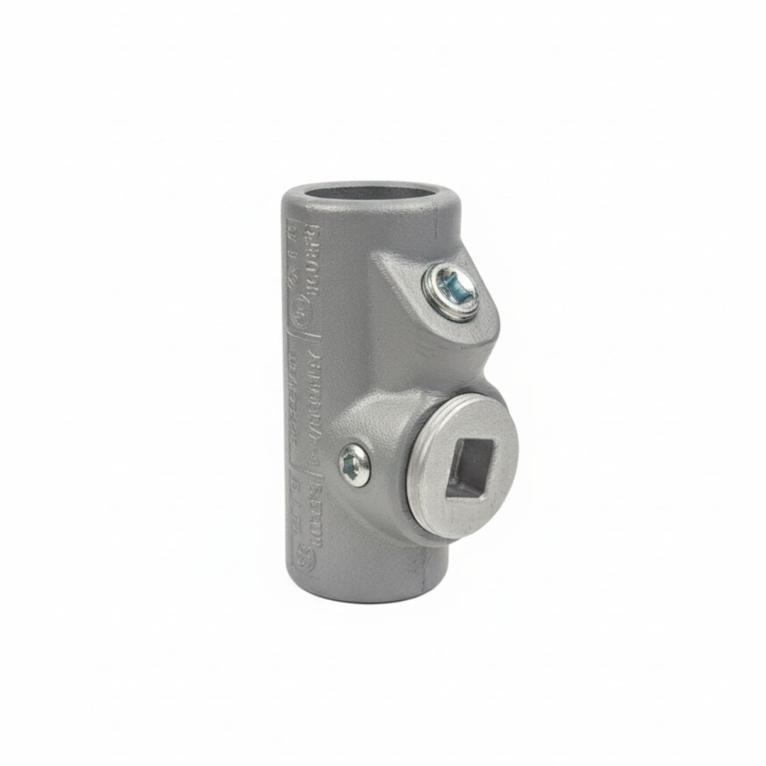 Appleton EYF150 1-1/2 Inch Explosion Proof Female Vertical/Horizontal Seal Off