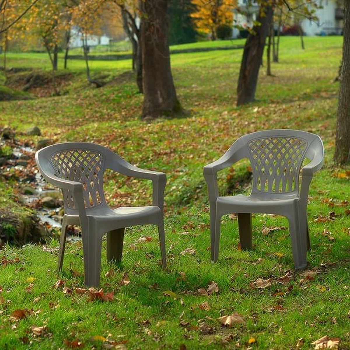 Big Easy Resin Stacking Chairs
