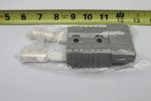 Genie Lift Part # 19436GT - CONNECTOR,ANDERSON SB 175***, EA