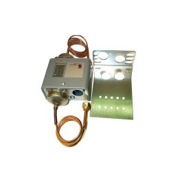 Johnson Controls P74AA-1 SPST Differential Pressure Control 8-70 PSI Close-Decremental 36"